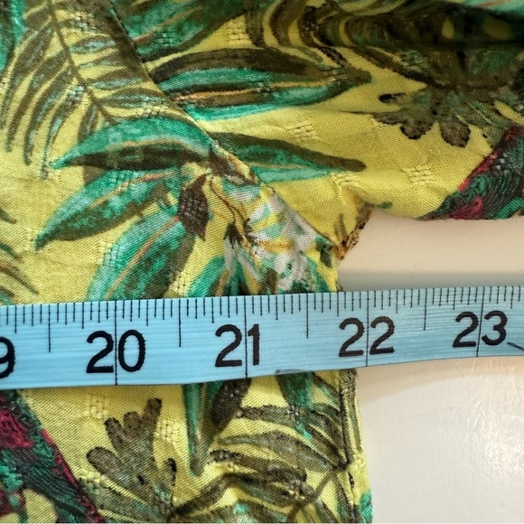 Jane + Delancey Safari Jungle Tropical Lightweight Long Button Front Tunic Top - Picture 11 of 11